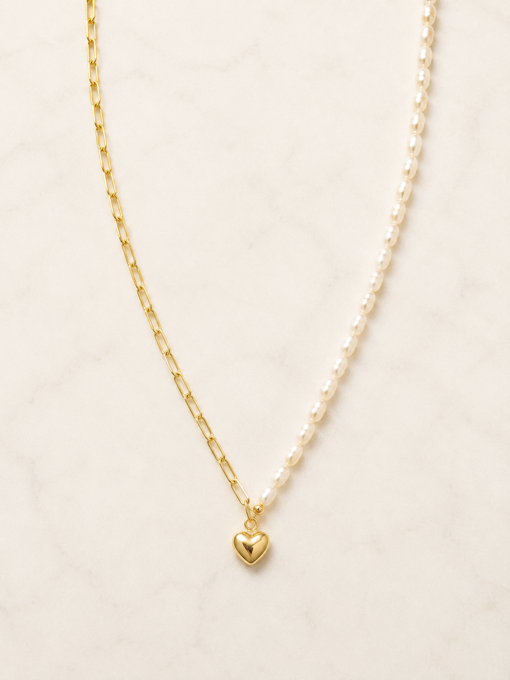 Amara Pearl Kette
