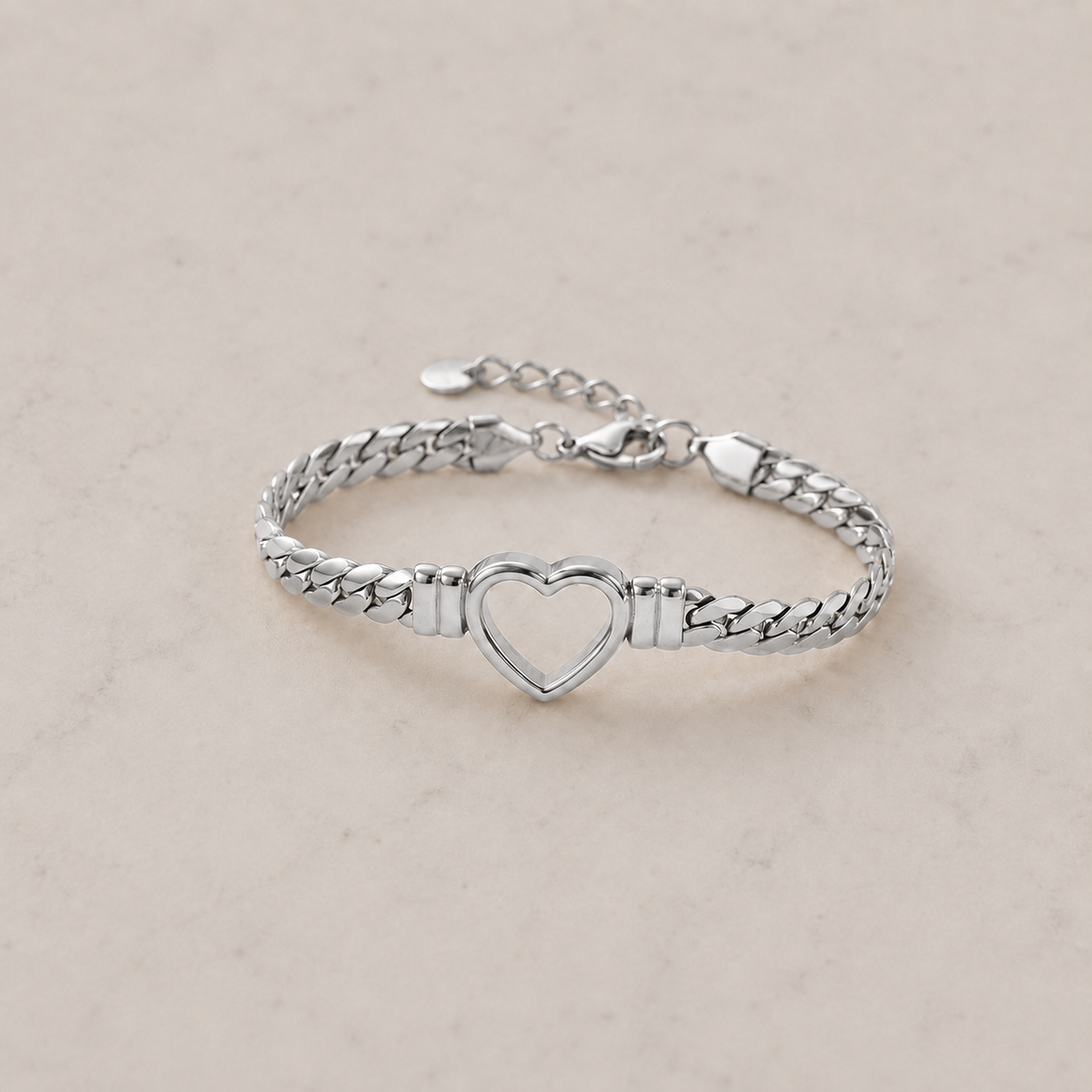 Open Heart Armband